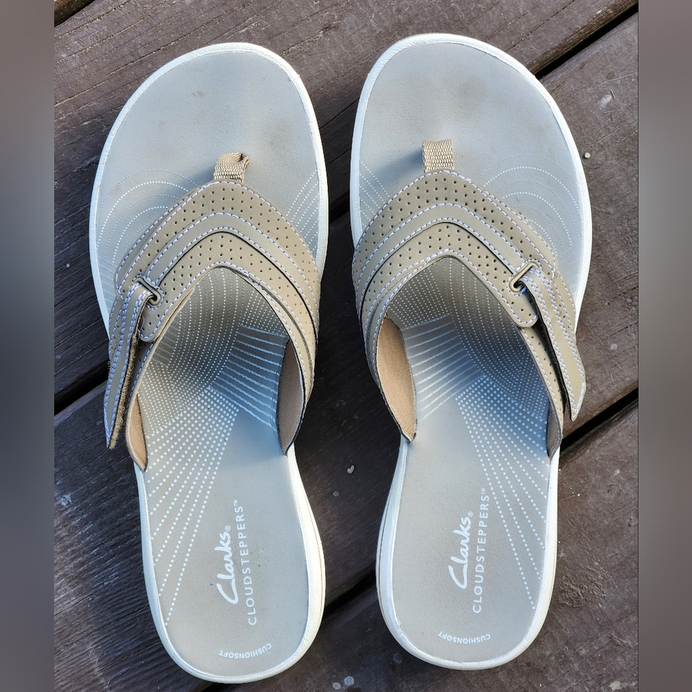 Clarks Womens Brinkley Keely Tan